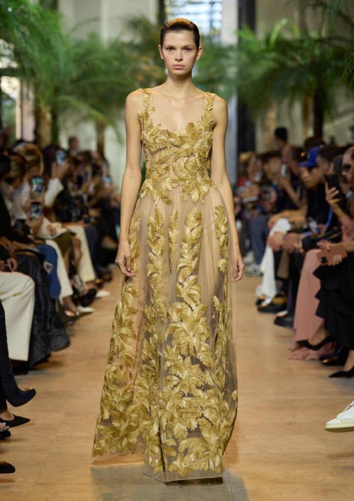 018 - Gossip Stone TV - Exclusive Celebrity Shows, Fashion, and Luxury News