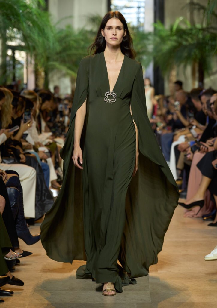 030 - Gossip Stone TV - Exclusive Celebrity Shows, Fashion, and Luxury News