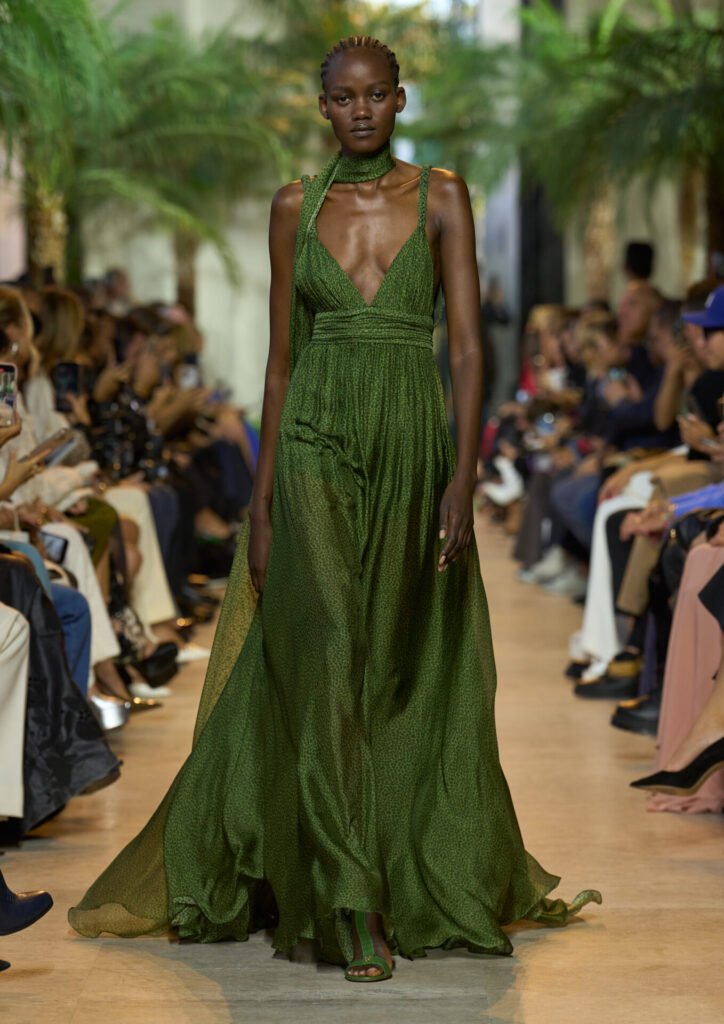 031 - Gossip Stone TV - Exclusive Celebrity Shows, Fashion, and Luxury News