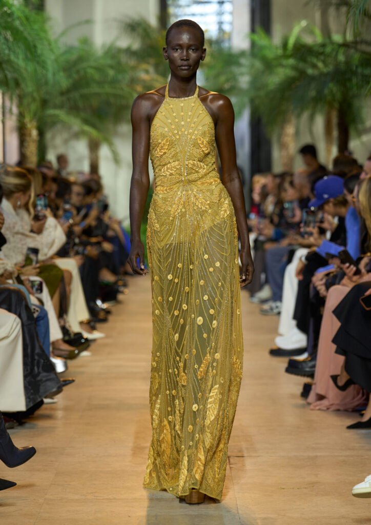 058 - Gossip Stone TV - Exclusive Celebrity Shows, Fashion, and Luxury News
