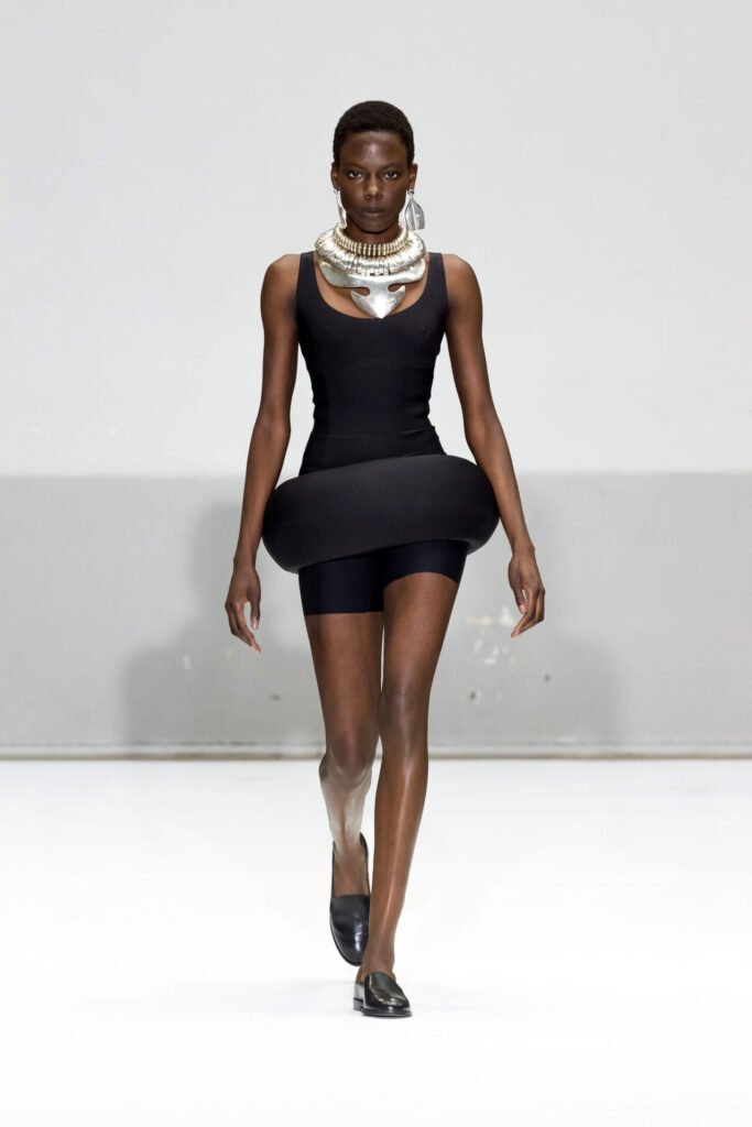 Duran_Lantink_ss25_runway_press_look05 - Gossip Stone TV - Exclusive Celebrity Shows, Fashion, and Luxury News