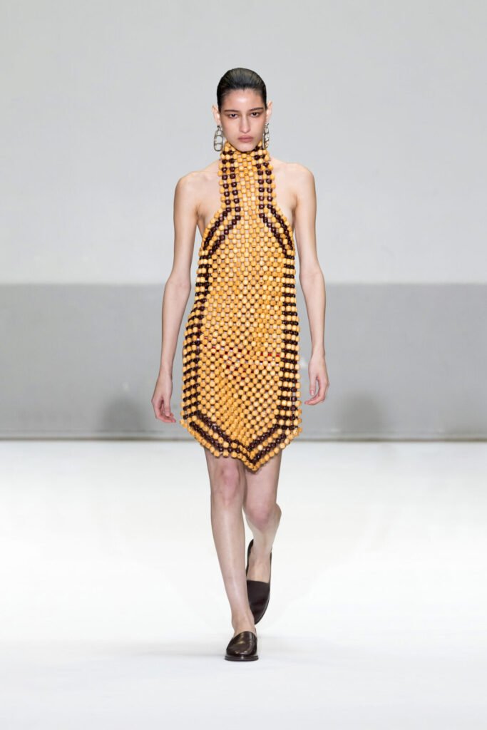 Duran_Lantink_ss25_runway_press_look06 - Gossip Stone TV - Exclusive Celebrity Shows, Fashion, and Luxury News