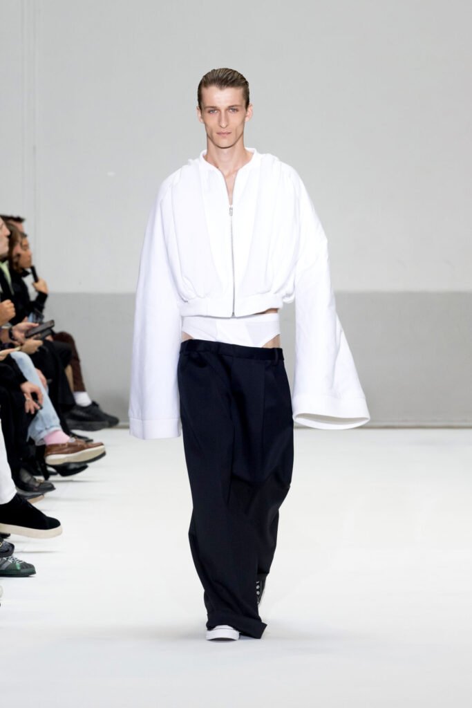 Duran_Lantink_ss25_runway_press_look20 - Gossip Stone TV - Exclusive Celebrity Shows, Fashion, and Luxury News