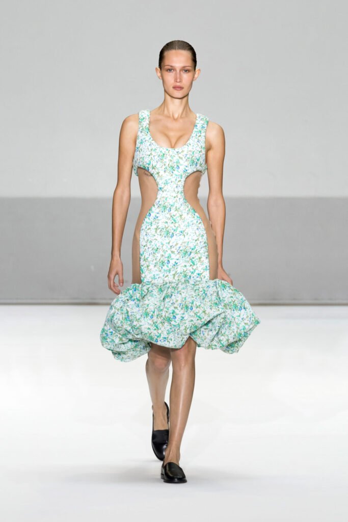 Duran_Lantink_ss25_runway_press_look21 - Gossip Stone TV - Exclusive Celebrity Shows, Fashion, and Luxury News