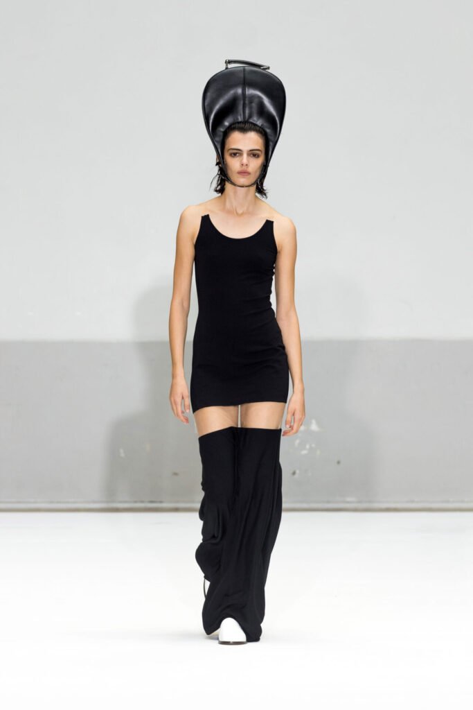 Duran_Lantink_ss25_runway_press_look40 - Gossip Stone TV - Exclusive Celebrity Shows, Fashion, and Luxury News