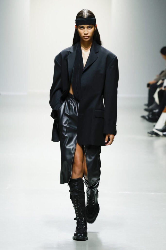 Look-01 - Gossip Stone TV - Exclusive Celebrity Shows, Fashion, and Luxury News