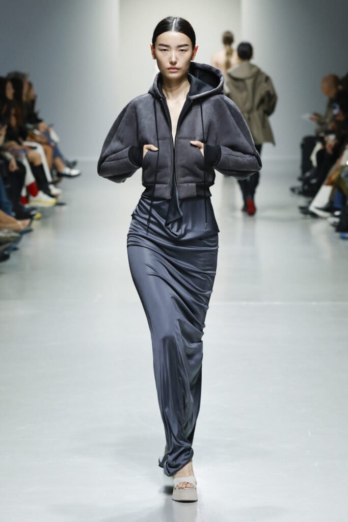 Look-15 - Gossip Stone TV - Exclusive Celebrity Shows, Fashion, and Luxury News