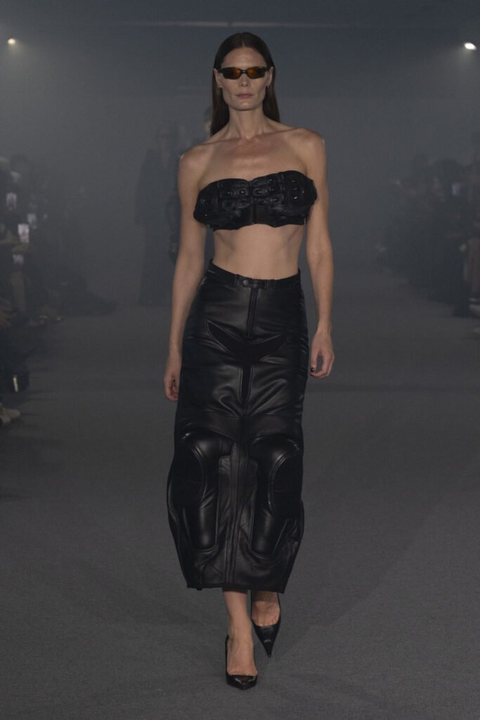 VETEMENTS_SS25_LOOK05 - Gossip Stone TV - Exclusive Celebrity Shows, Fashion, and Luxury News