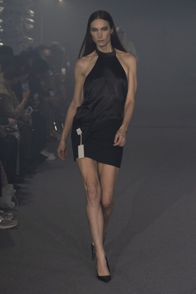 VETEMENTS_SS25_LOOK08 - Gossip Stone TV - Exclusive Celebrity Shows, Fashion, and Luxury News