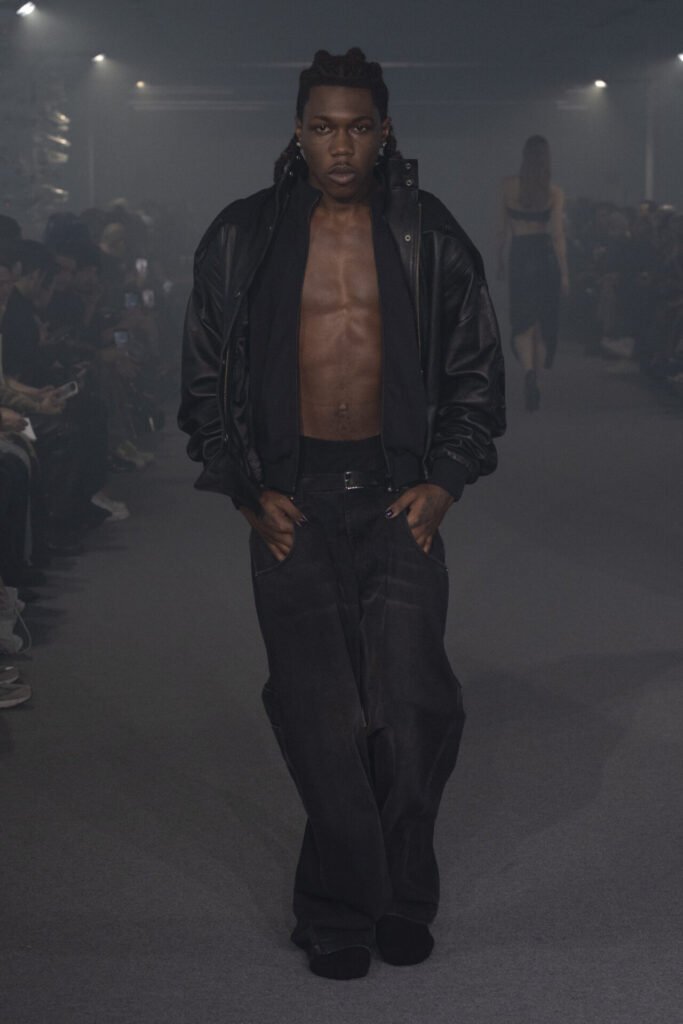 VETEMENTS_SS25_LOOK18 - Gossip Stone TV - Exclusive Celebrity Shows, Fashion, and Luxury News