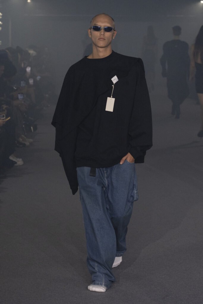 VETEMENTS_SS25_LOOK19 - Gossip Stone TV - Exclusive Celebrity Shows, Fashion, and Luxury News