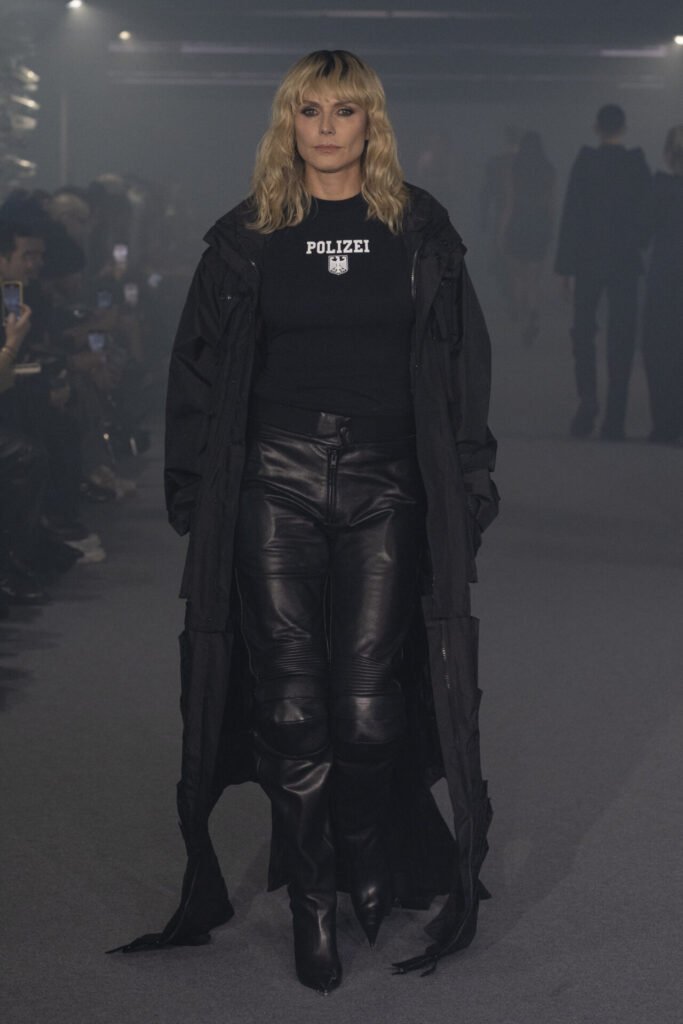 VETEMENTS_SS25_LOOK20 - Gossip Stone TV - Exclusive Celebrity Shows, Fashion, and Luxury News