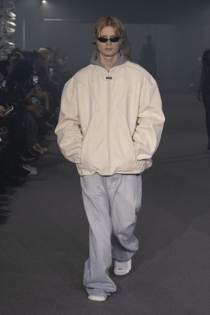 VETEMENTS_SS25_LOOK40 - Gossip Stone TV - Exclusive Celebrity Shows, Fashion, and Luxury News