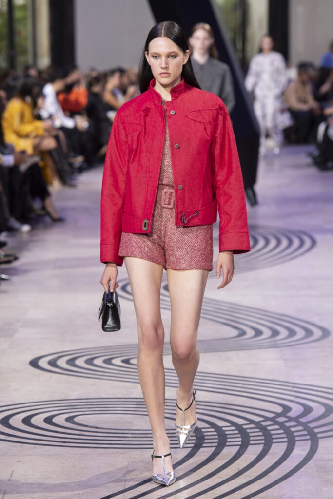 030 - Gossip Stone TV - Exclusive Celebrity Shows, Fashion, and Luxury News