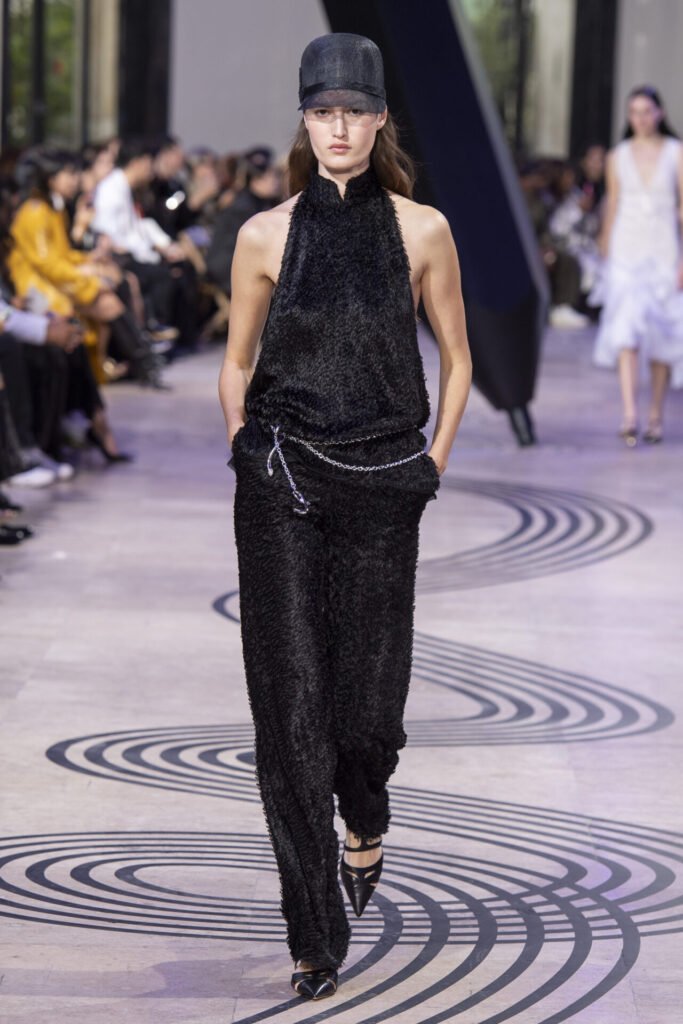 051 - Gossip Stone TV - Exclusive Celebrity Shows, Fashion, and Luxury News