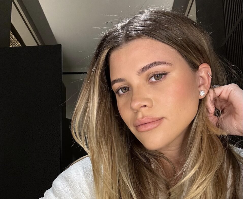 Screenshot - Gossip Stone TV - Exclusive Celebrity Shows, Fashion, and Luxury News