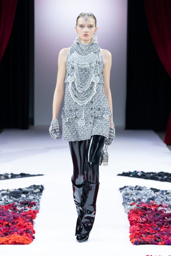 Juokas_ss25_press_look14 - Gossip Stone TV - Exclusive Celebrity Shows, Fashion, and Luxury News