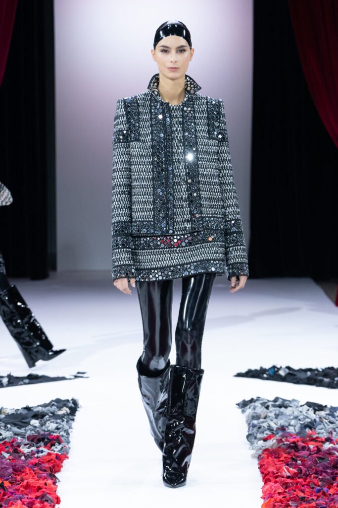 Juokas_ss25_press_look24 - Gossip Stone TV - Exclusive Celebrity Shows, Fashion, and Luxury News