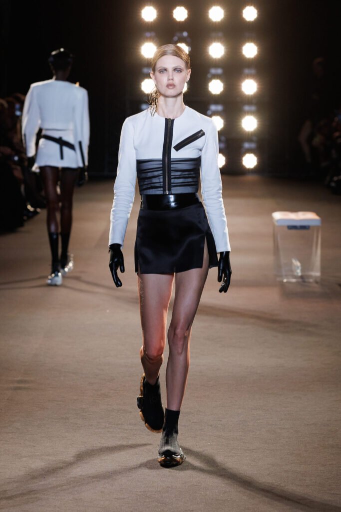 Maison Yoshiki_ss25_runway_press_look03 - Gossip Stone TV - Exclusive Celebrity Shows, Fashion, and Luxury News
