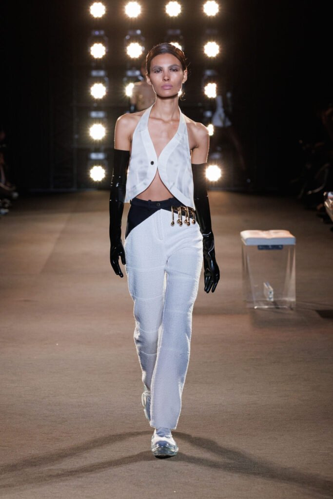 Maison Yoshiki_ss25_runway_press_look07 - Gossip Stone TV - Exclusive Celebrity Shows, Fashion, and Luxury News