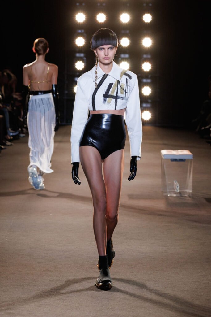 Maison Yoshiki_ss25_runway_press_look09 - Gossip Stone TV - Exclusive Celebrity Shows, Fashion, and Luxury News