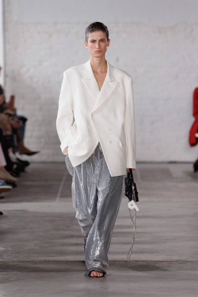 N Pasqualetti_ss25_runway_press_look02 - Gossip Stone TV - Exclusive Celebrity Shows, Fashion, and Luxury News