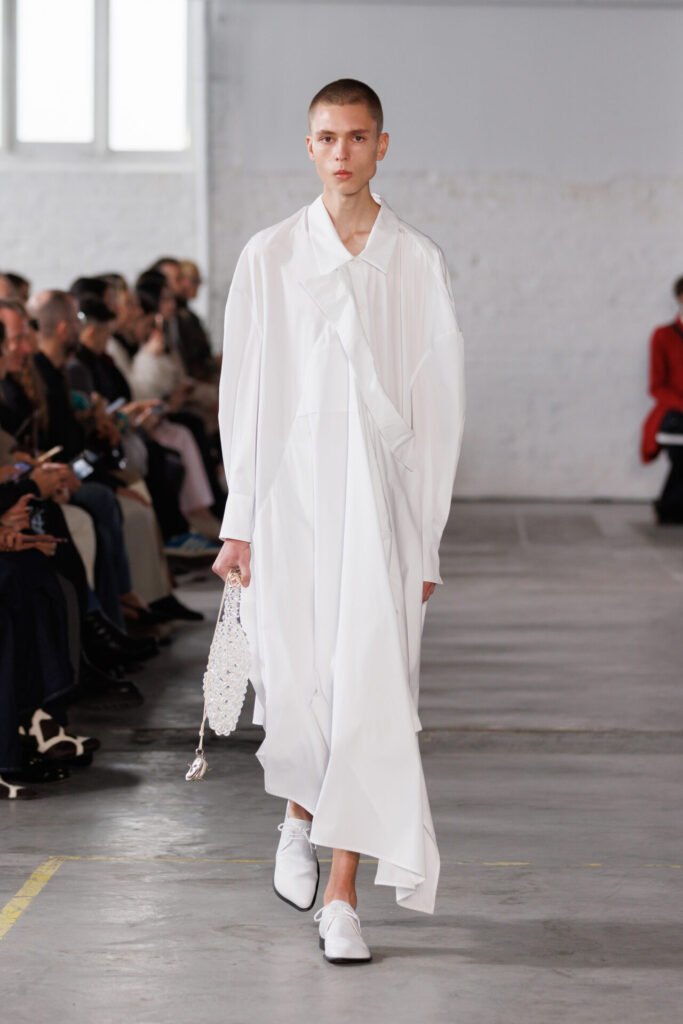 N Pasqualetti_ss25_runway_press_look16 - Gossip Stone TV - Exclusive Celebrity Shows, Fashion, and Luxury News