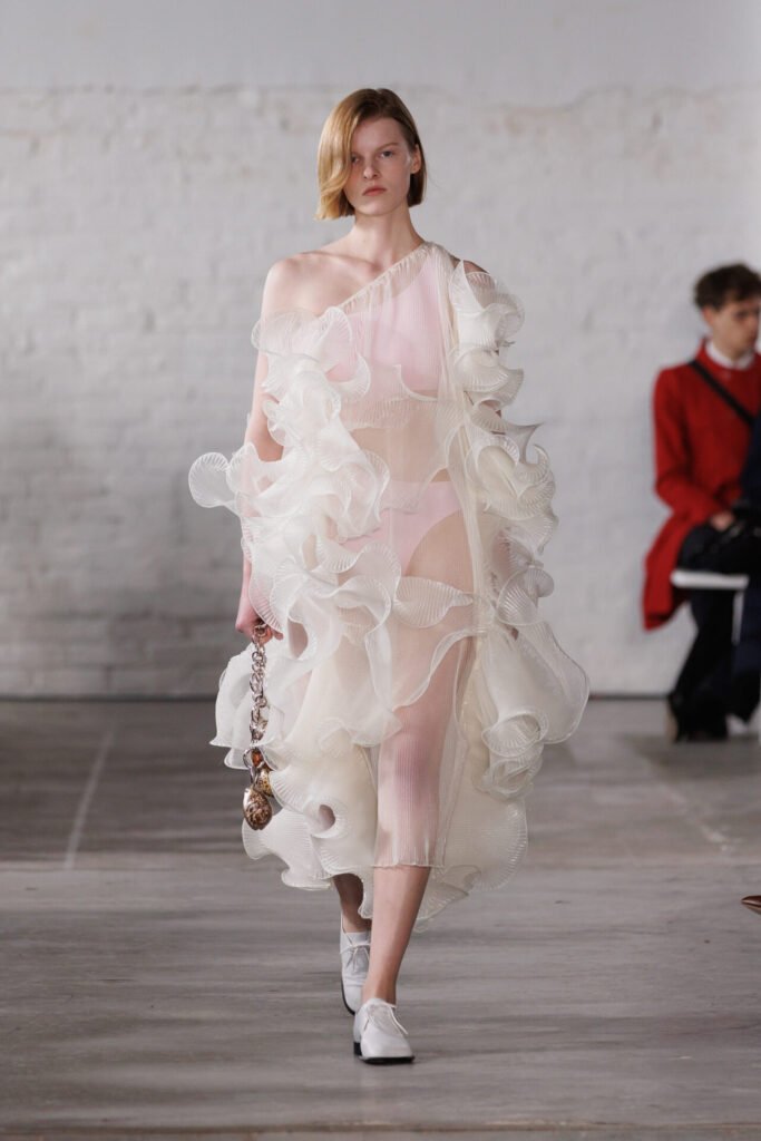 N Pasqualetti_ss25_runway_press_look22 - Gossip Stone TV - Exclusive Celebrity Shows, Fashion, and Luxury News