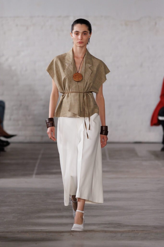 N Pasqualetti_ss25_runway_press_look27 - Gossip Stone TV - Exclusive Celebrity Shows, Fashion, and Luxury News