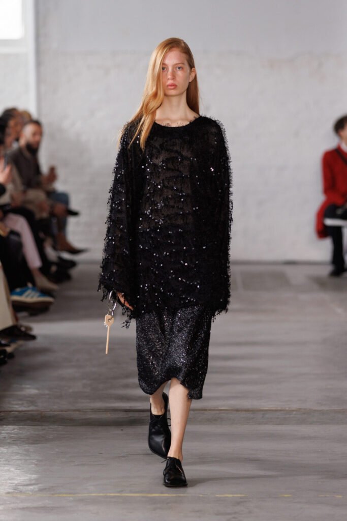N Pasqualetti_ss25_runway_press_look28 - Gossip Stone TV - Exclusive Celebrity Shows, Fashion, and Luxury News
