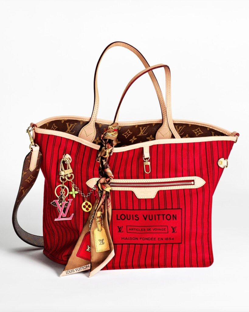 Louis-Vuitton-Neverfull-Inside-Out - Gossip Stone TV - Exclusive Celebrity Shows, Fashion, and Luxury News